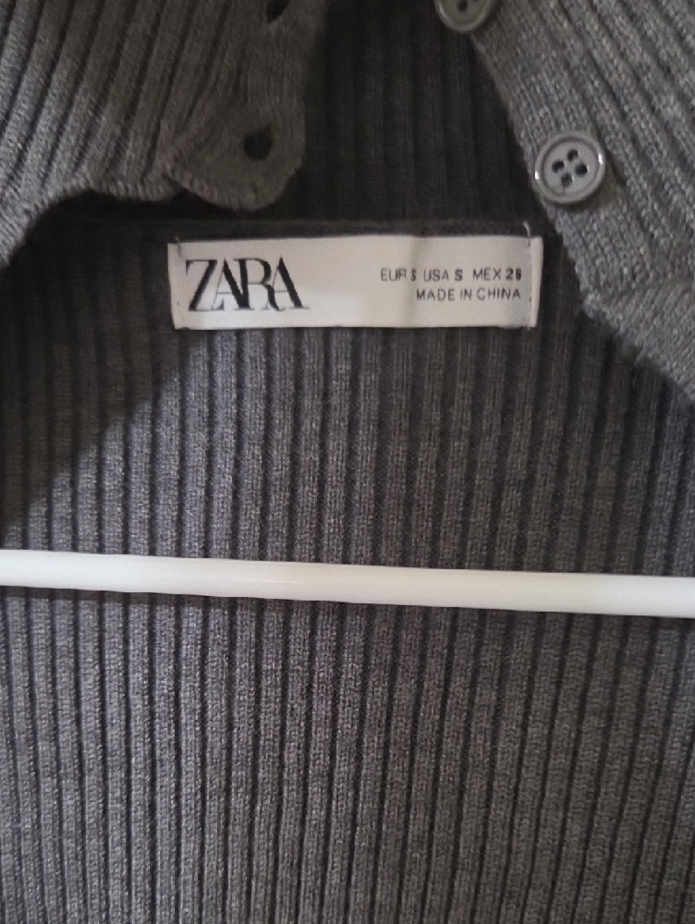 Zara Charcoal Gray Ribbed Heart Cutout Cardigan - Picture 2 of 7